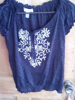 Women's Black Embroidered Peasant Blouse
